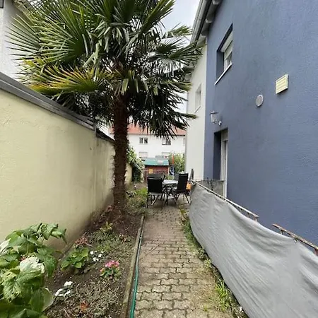 2 Mit Garten Апартаменты