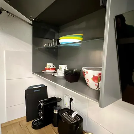 Apartamento 2 Mit Garten *