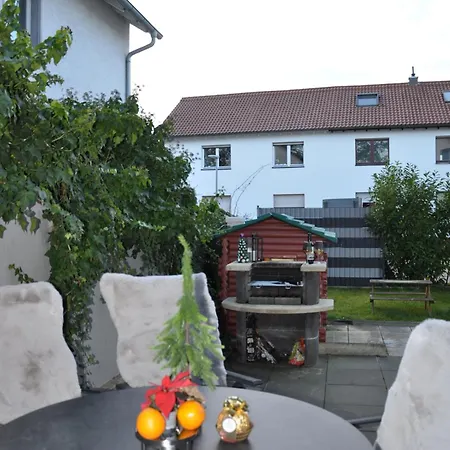 2 Mit Garten Und Grill *